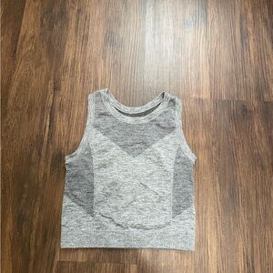 NWOT Gray Sleeveless Active Top